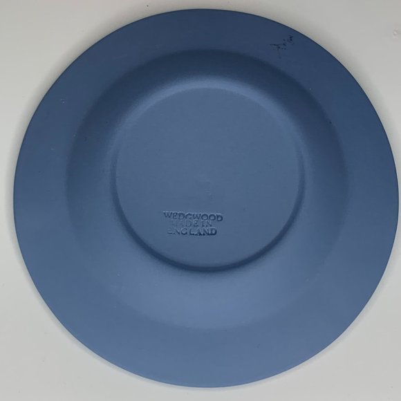 Wedgwood Portland Blue Ashtray Cupid As Oracle - Picture 2 of 4